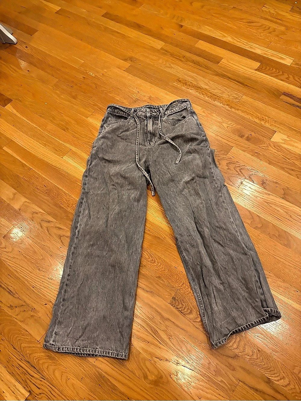 H&M Wide Leg Jeans in Gray Size 4